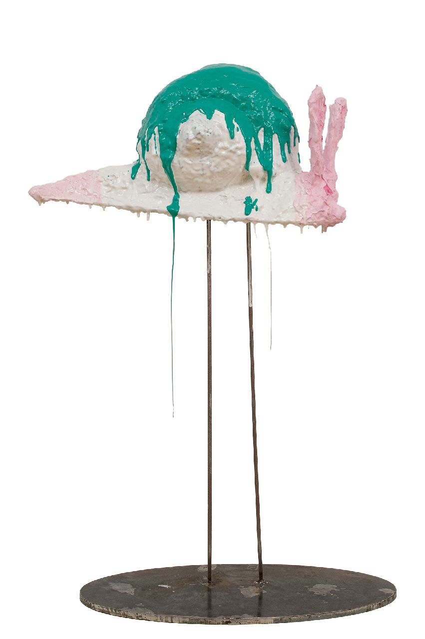 Blaaker C.H.  | Carlos Henny Blaaker |  te koop aangeboden | Slak, kunsthars 24,0 x 47,0 cm