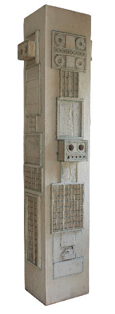 Wolkers J.H.  | Totempaal, houten balkconstructie 243,0 x 40,0 cm, te dateren ca. 1960-1964