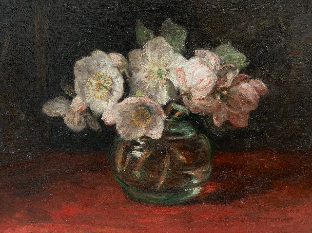 Jan Zoetelief Tromp | Hellebores in a glass vase, oil on canvas, 30.4 x 40.2 cm, signed l.r.
