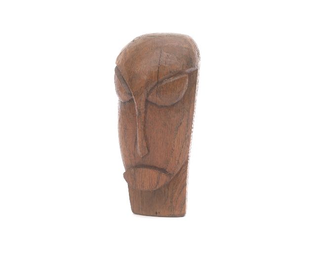 Herman Bieling | Houten kop, hout, 15,0 x 7,0 cm, gesigneerd op onderkant met monogram