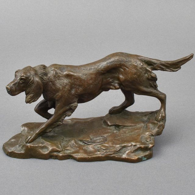 Engelse School, begin 20e eeuw   | Ierse setter, brons 12,1 x 35,3 cm, gedateerd October 1914