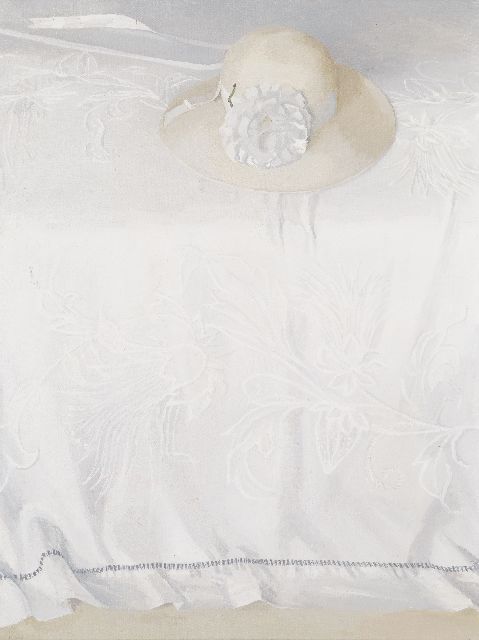 Ray K.  | Witte hoed op bed met wit sprei, olieverf op doek 61,0 x 46,0 cm