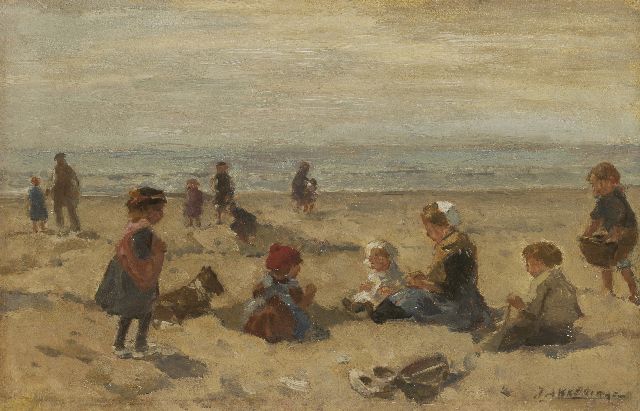 Akkeringa J.E.H.  | Children playing on the beach, oil on panel 17.2 x 27.1 cm, signed l.r.